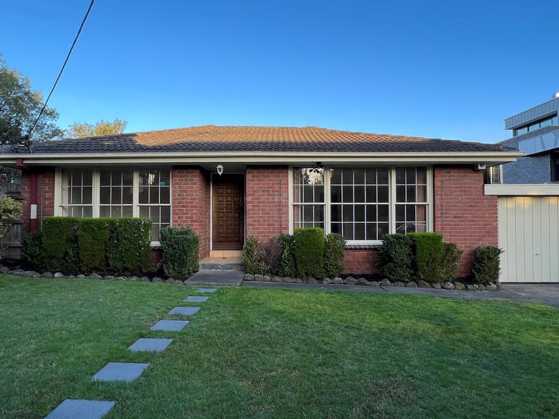 1/2 Middlesex Road, Surrey Hills, VIC