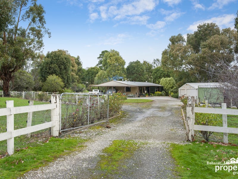 9 Tennis Court Road, Broomfield, Vic 3364 Property Details