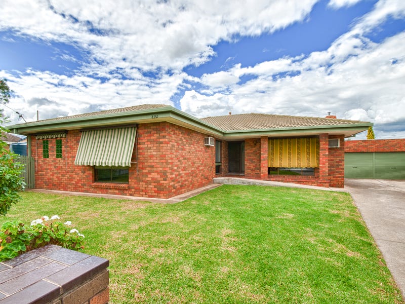 492 Laramee Drive, Lavington, NSW 2641