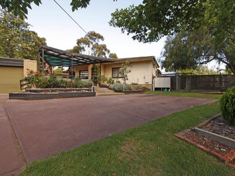 22 Maria Drive, Langwarrin, Vic 3910 Property Details