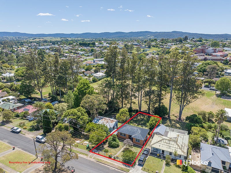 54 Meringo Street, Bega, NSW 2550 Property Details