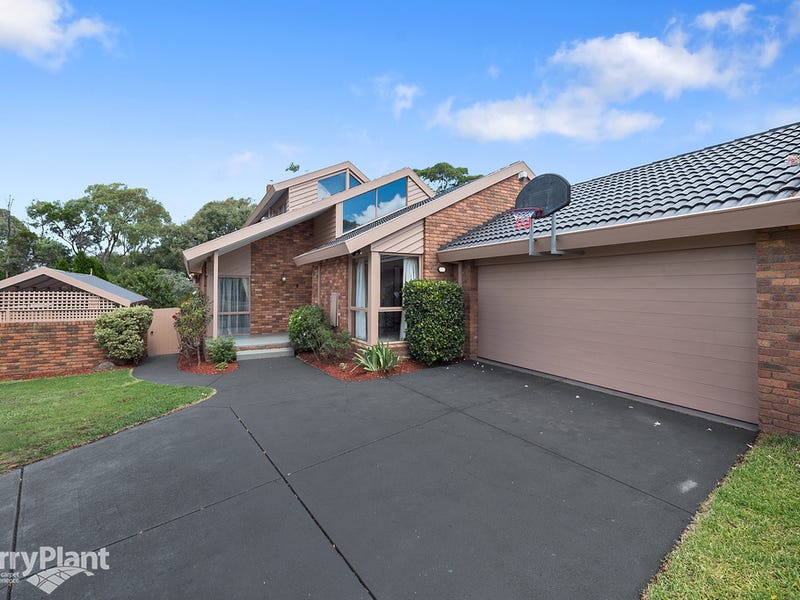 28 Amersham Drive, Wantirna, VIC 3152