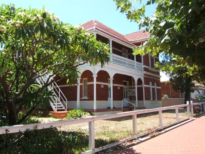 241 Stirling Street, Perth, WA 6000 Property Details