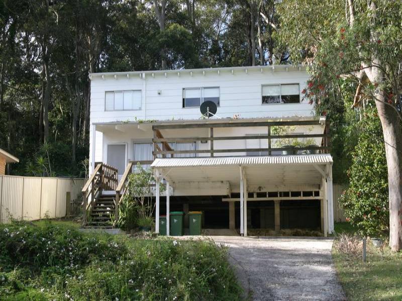 27 Aldinga Drive, Wamberal, NSW 2260 Property Details