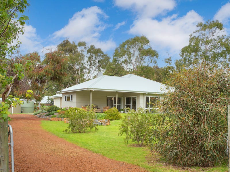 9 Mackay Road, Witchcliffe, WA 6286 Property Details