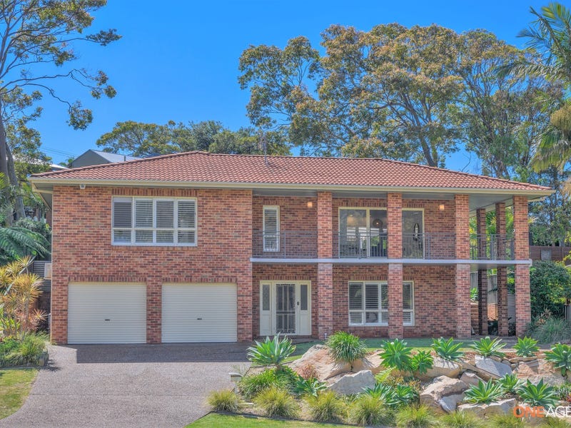 30 Copper Valley Close, Caves Beach, NSW 2281