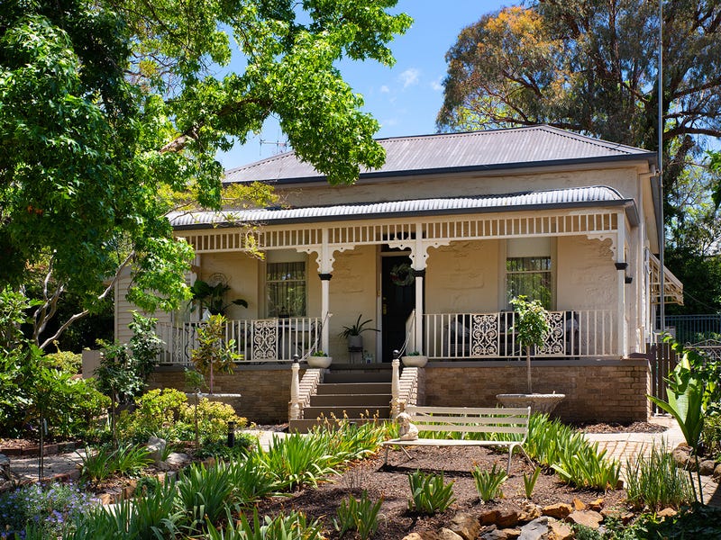 5 Happy Valley Road, West Bendigo, Vic 3550 House for Sale