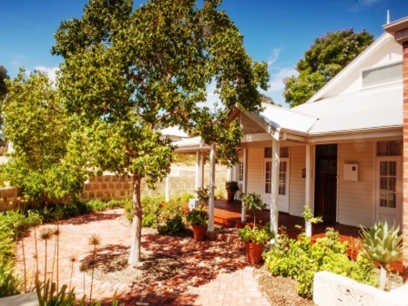 26 CHAPMAN STREET, Bassendean, WA 6054 Property Details