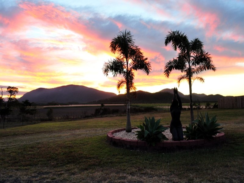 216 YakapariSeaforth Rd, The Leap, Mackay, Qld 4740 Property Details