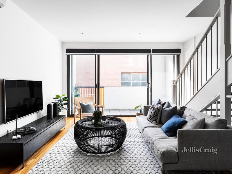 Sold Property Prices & Auction Results in Brunswick, VIC 3056 (+1