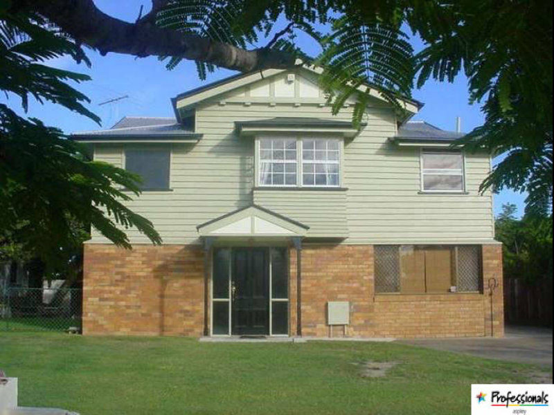 12 Shackleton Street, Kedron, Qld 4031 Property Details