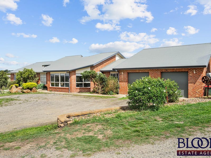 220 Settlement Road W, Sunbury, VIC 3429