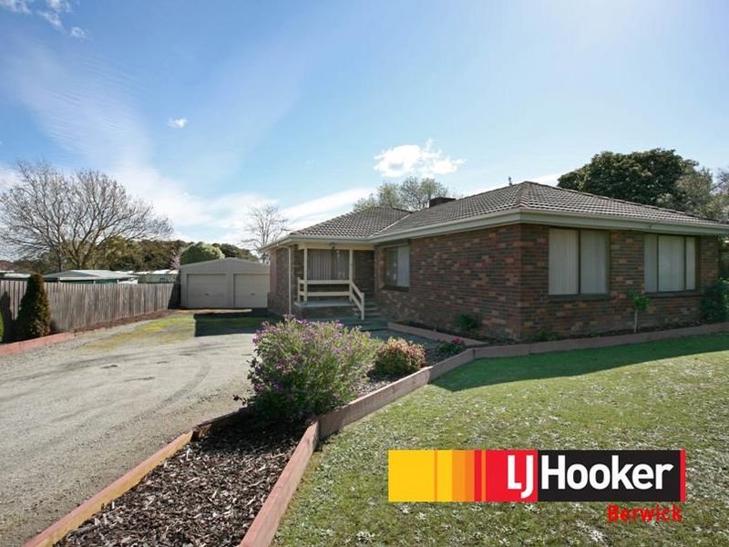 4 Lyle Avenue, Beaconsfield, Vic 3807 Property Details