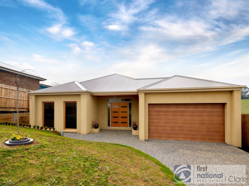 52 Myrtle Crescent, Warragul, Vic 3820 Property Details