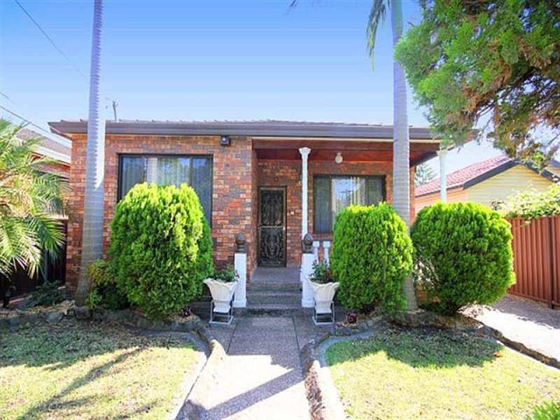 9 Cambridge Avenue, Bankstown, NSW 2200