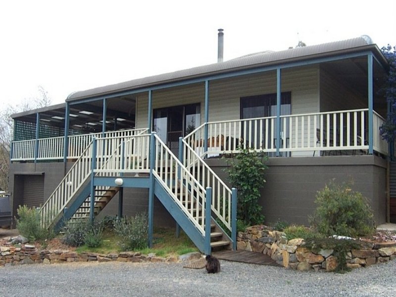 Property 104372020, Yackandandah, Vic 3749 Property Details