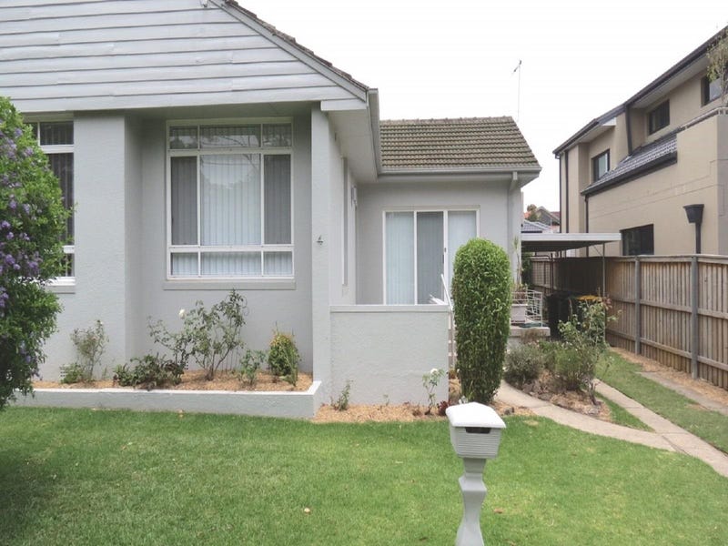 4 First Avenue, Willoughby East, NSW 2068