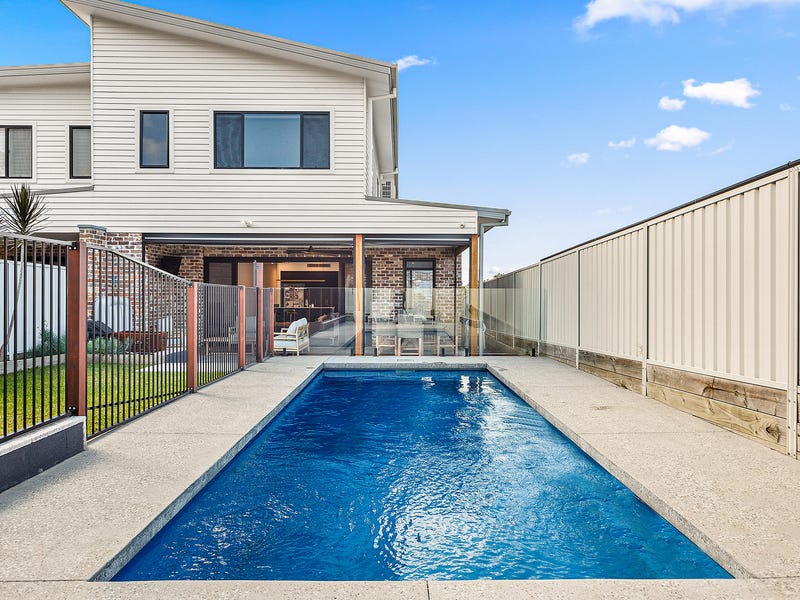 42B Gray Street, Woonona, NSW 2517