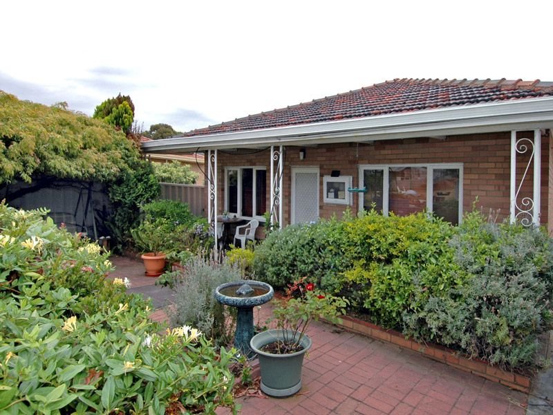 20 Davies Street, Beaconsfield, WA 6162