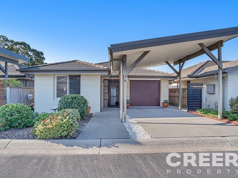 32/57 Burton Road, Eleebana, NSW 2282 Property Details