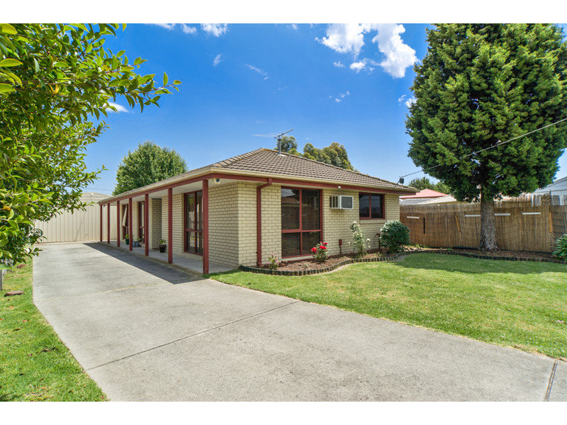 88 Clairmont Avenue, Cranbourne, Vic 3977 Property Details