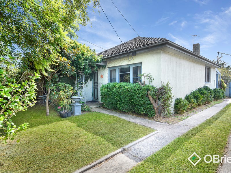 9 Dell Road, Frankston, Vic 3199 Property Details