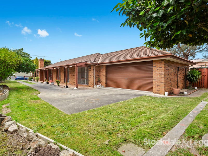 21 John Street, Langwarrin, Vic 3910 Property Details