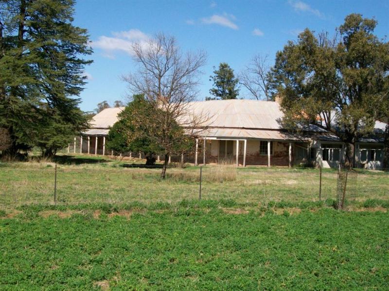 . 'Camelford House' Mitchell Highway, Wellington, NSW 2820 Property Details