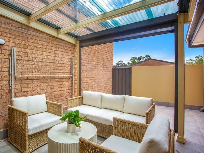 Real Estate & Property for Sale in Hallidays Point Township, NSW (+1