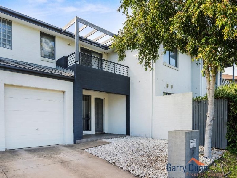 3 Morningside Parade, Holsworthy, NSW 2173 Property Details