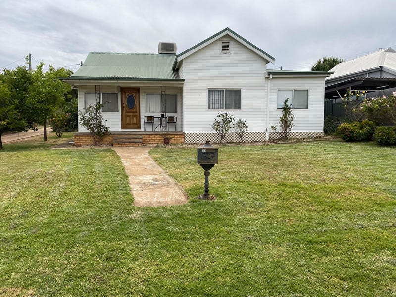 33 Wandoo Street, Leeton, NSW 2705