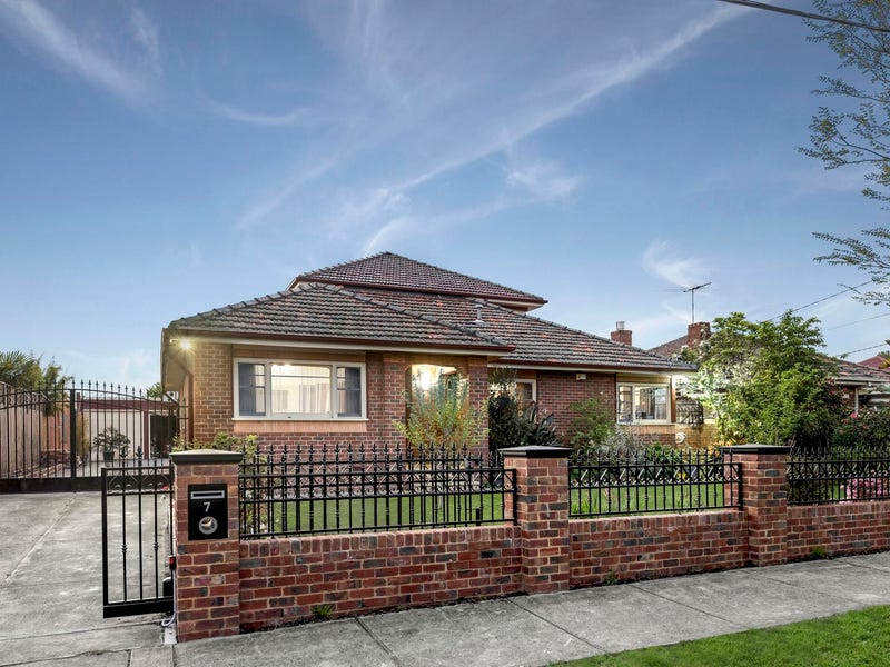 7 Wilmoth Street, Northcote, Vic 3070 Property Details