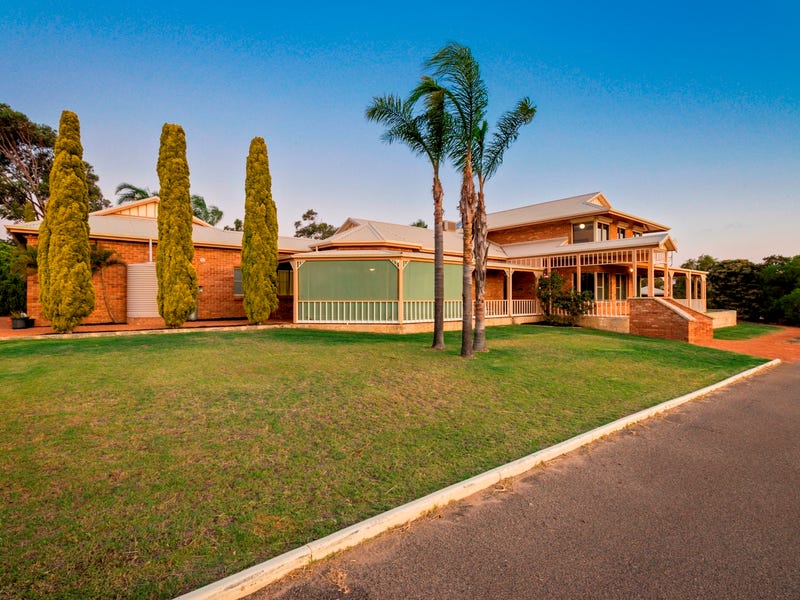 73 Bore Road, Waggrakine, WA 6530 Property Details