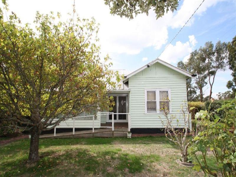 43 Fyfe Street, Hamilton, Vic 3300 Property Details