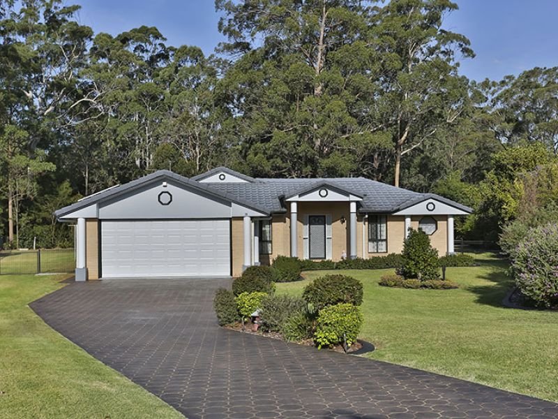 18 Tara Court, Highfields, Qld 4352 Property Details