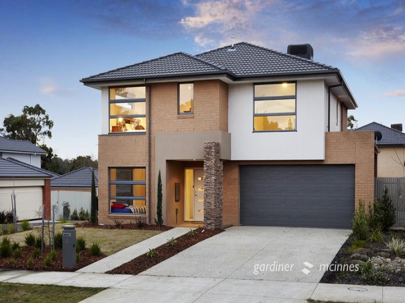 17 The Range Boulevard, Croydon, Vic 3136 Property Details