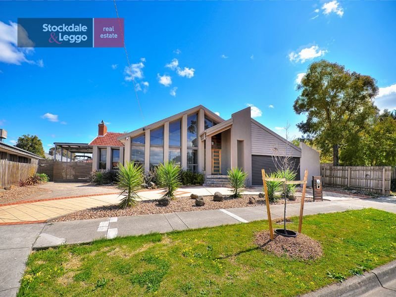 8 Glasson Court, Greenvale, VIC 3059
