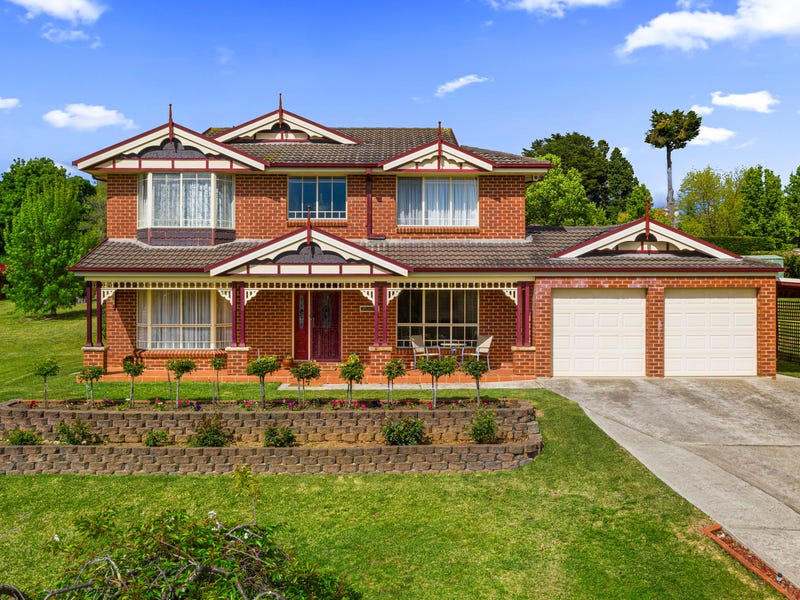 19 Nari Circuit, Moss Vale, NSW 2577