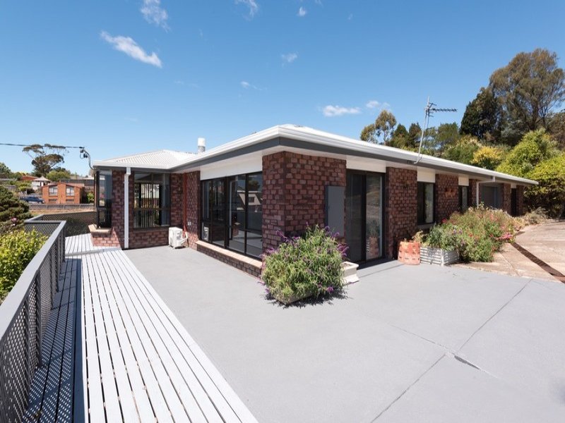 40 South Road, Penguin, Tas 7316 Property Details