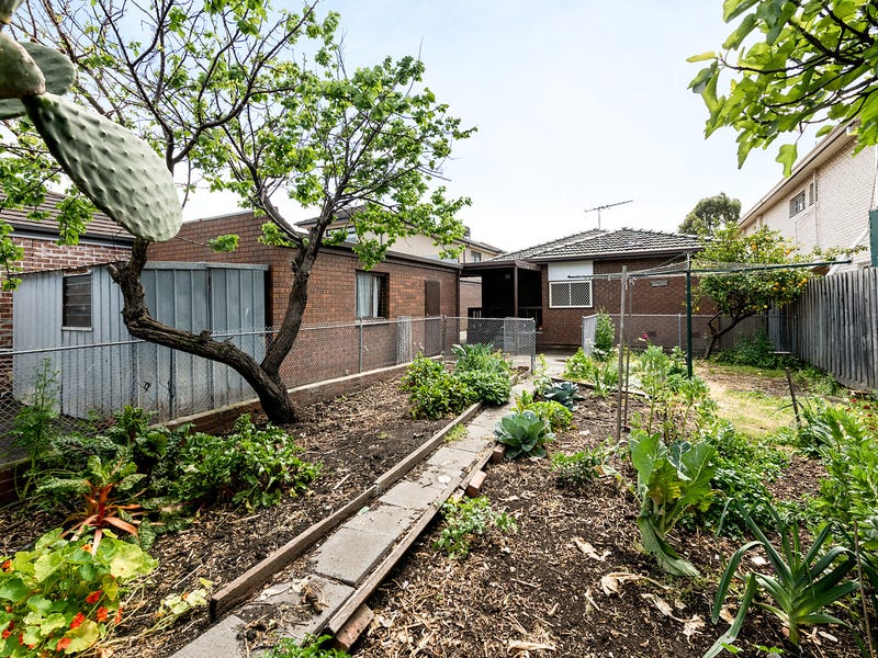 64 The Avenue, Coburg, Vic 3058 Property Details