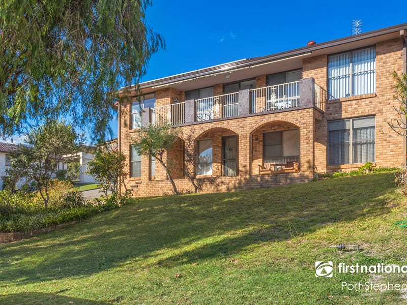 34 Corrie Parade, Corlette, NSW 2315 Property Details
