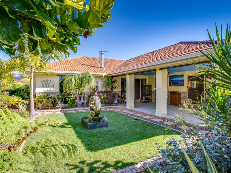 30 Kerrigan Court, Mudgeeraba, QLD 4213