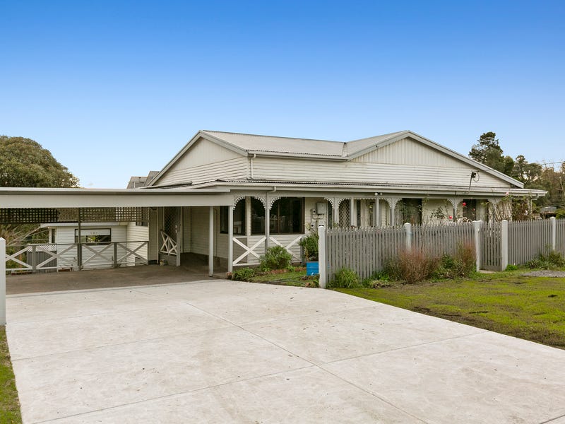 1/39 English Street, Seville, Vic 3139 Property Details