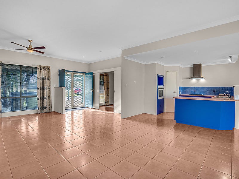 2 Gibson Terrace, Burekup, WA 6227
