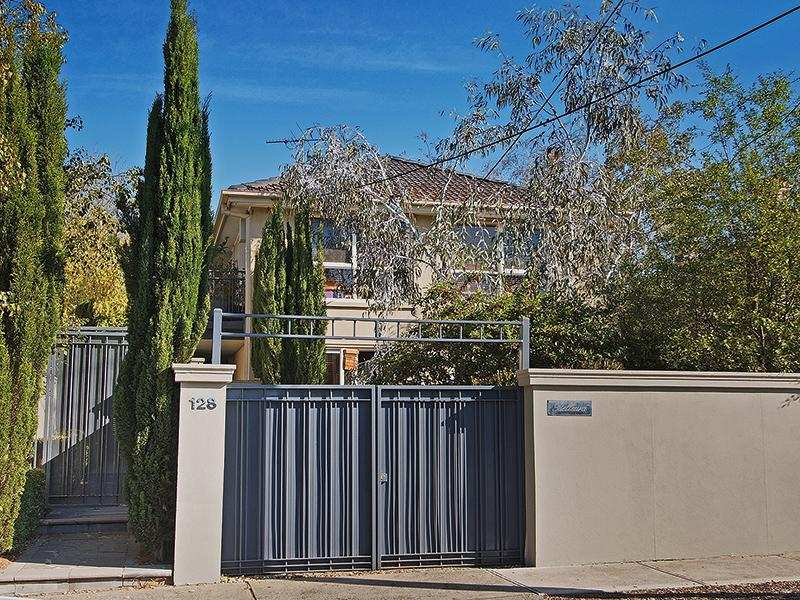 5/128 Donald Street, Brunswick, Vic 3056 Property Details