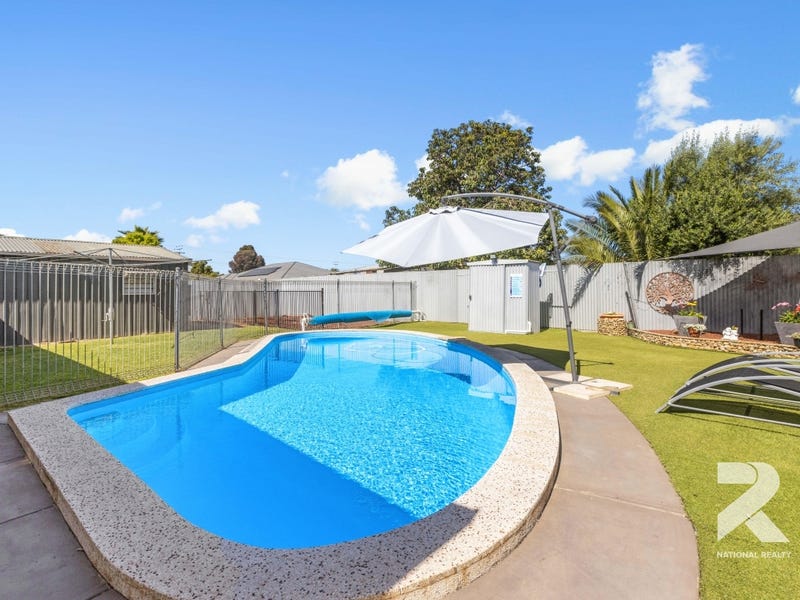 13 Dawn Avenue, Brahma Lodge, SA 5109