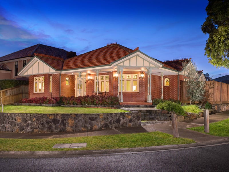 55 Bramble Crescent, Bundoora, Vic 3083 Property Details