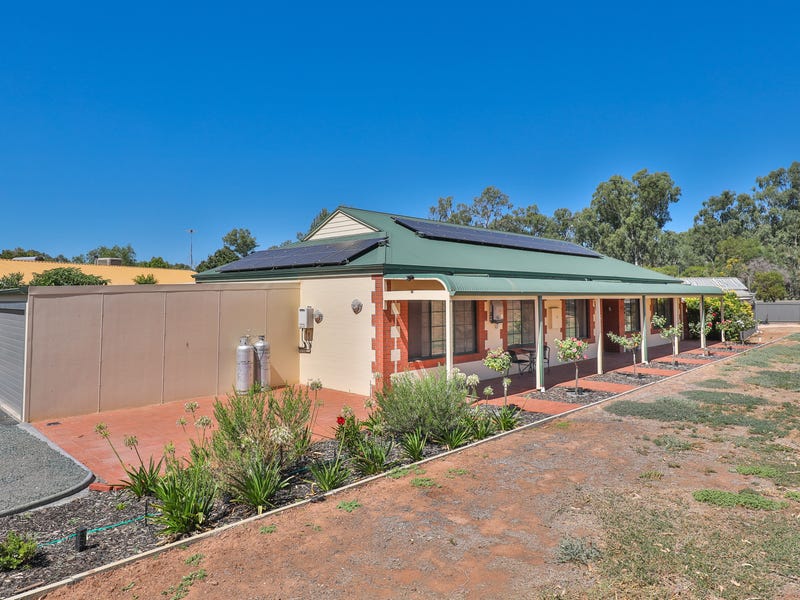 100 Murray Street, Wentworth, NSW 2648