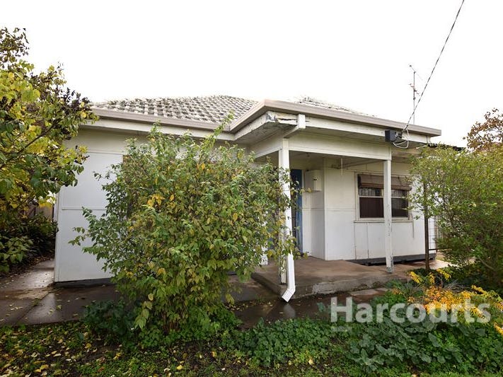 12 Sloan Street, Wangaratta, Vic 3677 Property Details