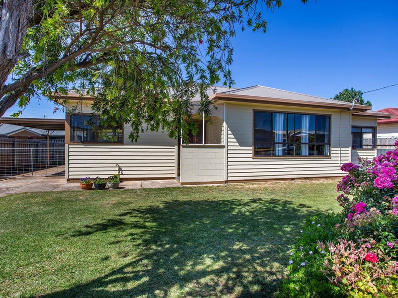 207 Oldaker Street, Devonport, TAS 7310